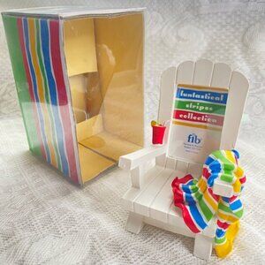 Fantastical beach chair picture frame